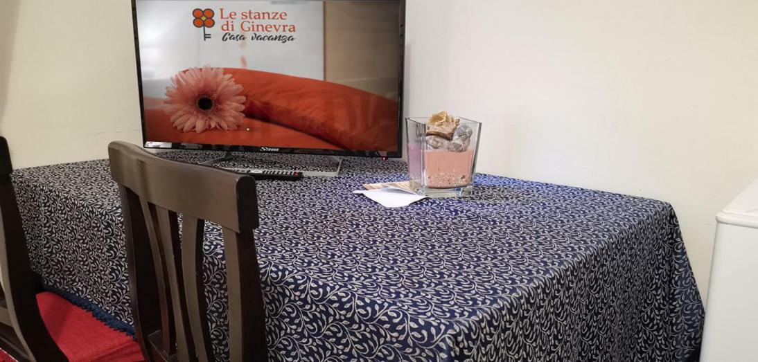 ホテル Le Stanze Di Ginevra - Via Tescione カゼルタ エクステリア 写真
